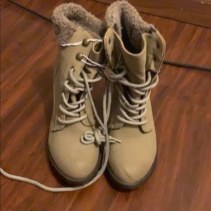 Women’s Boots